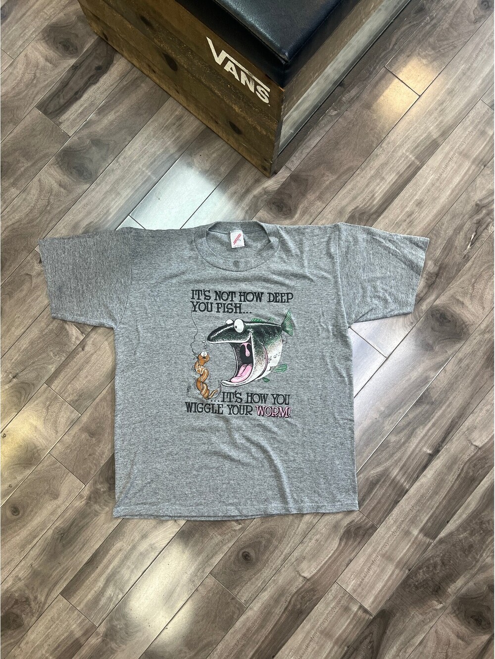 Vintage Jerzees Fishing Tee XL Y2K Funny Graphic Grunge